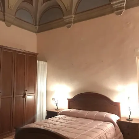 Casa Ambra 2*
